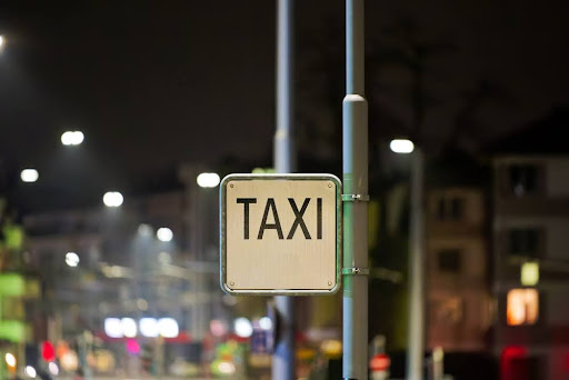 Taxi to Zurich Airport: How Much It Costs and What Affects the Price